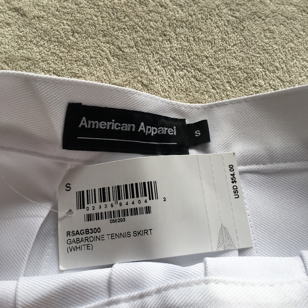 American apparel tennis skirt. - Picture 2 of 2